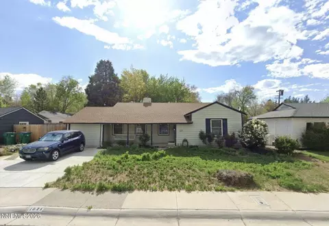1025 Primrose St, Reno, NV 89509