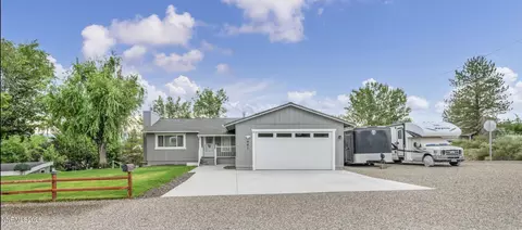 981 Mitch Dr, Gardnerville, NV 89460