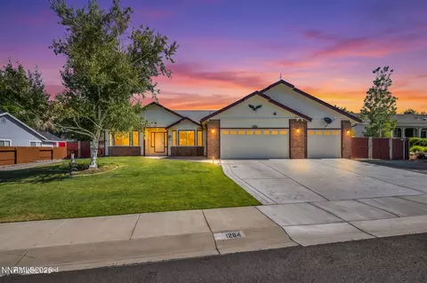 1284 Topaz Ln, Gardnerville, NV 89460