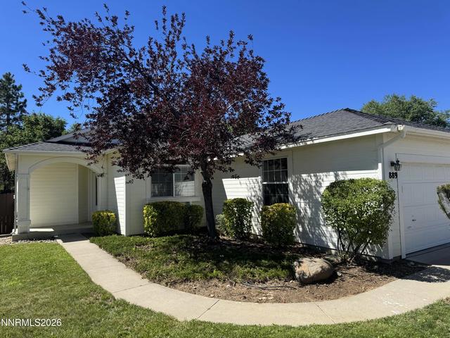 889 Meadow Vista Dr, Carson City, NV 89705