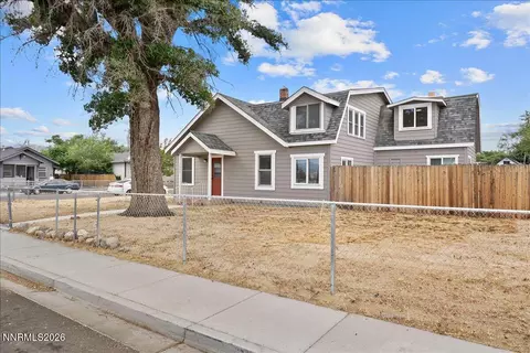 1848 F St, Sparks, NV 89431
