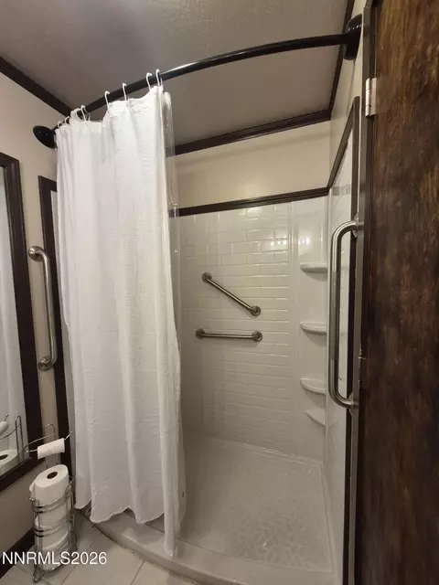 Bath - 2618 Rice Rd, Fallon, NV 89406 photo 3 of 4