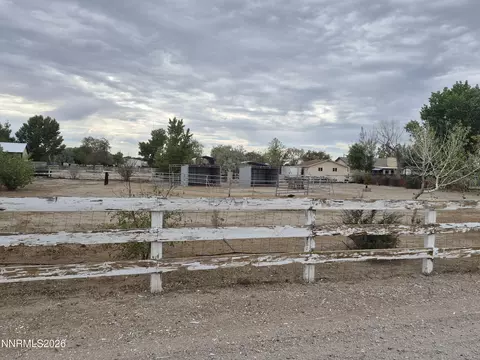 Exterior - 2618 Rice Rd, Fallon, NV 89406 photo 10 of 11