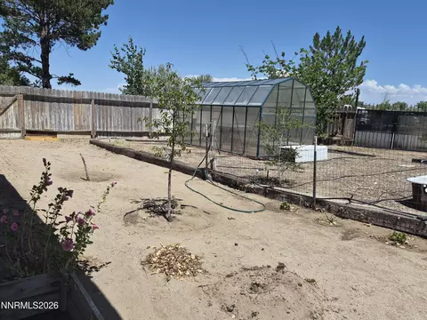 Exterior - 2618 Rice Rd, Fallon, NV 89406 photo 9 of 11