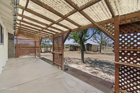 Exterior - 3250 Tarzyn Rd, Fallon, NV 89406 photo 7 of 8