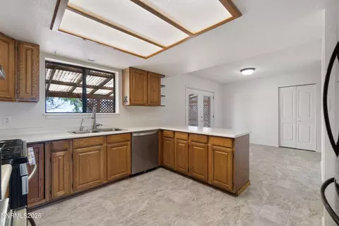 Kitchen - 3250 Tarzyn Rd, Fallon, NV 89406 photo 3 of 3