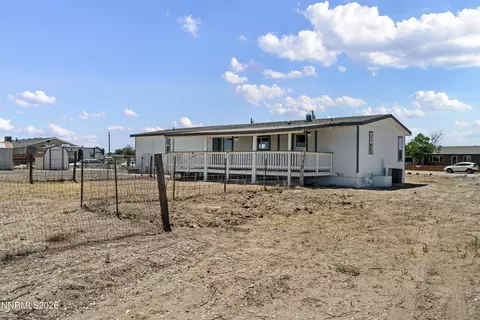 Exterior - 700 Thornbird Dr, Fallon, NV 89406 photo 3 of 3