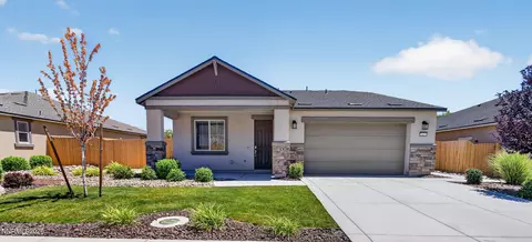 1419 Pickaxe St, Carson City, NV 89703