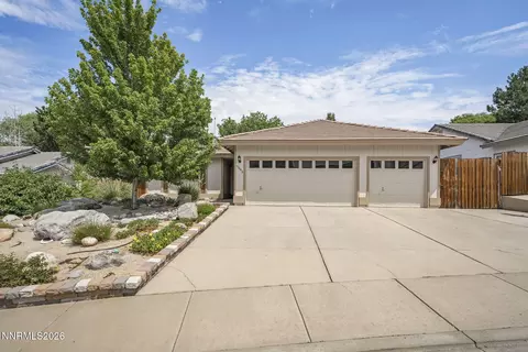 5085 Palo Alto Cir, Sparks, NV 89436