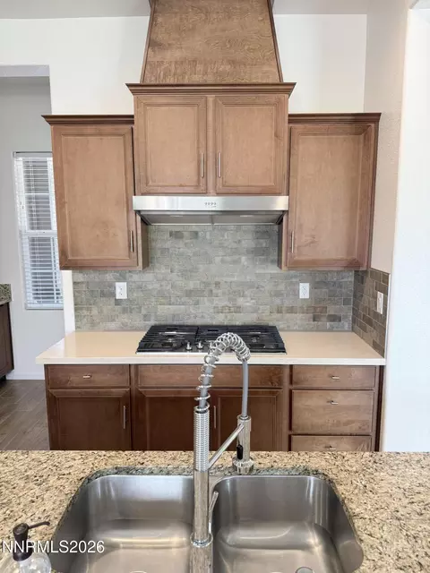 Kitchen - 2010 Phaethon Ln, Reno, NV 89521 photo 2 of 2