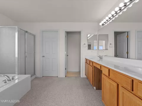 Bath - 4455 Great Falls Loop, Reno, NV 89511 photo 1 of 4