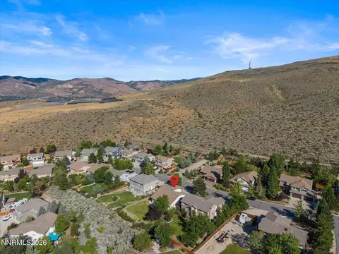 View/Area - 4455 Great Falls Loop, Reno, NV 89511 photo 8 of 9