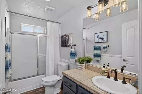 Bath - 5630 Caleb Dr, Fallon, NV 89406 photo 4 of 4