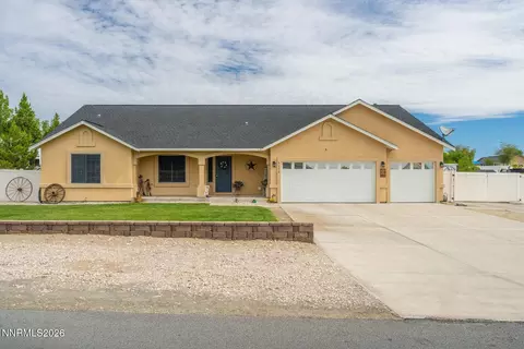 Exterior - 5630 Caleb Dr, Fallon, NV 89406 photo 8 of 16
