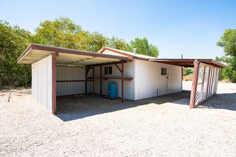 Exterior - 1100 Pine Rd, Fallon, NV 89406 photo 3 of 8