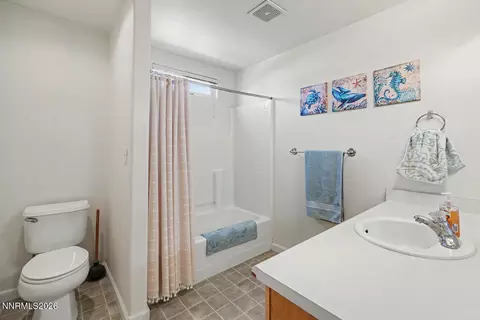 Bath - 1182 Eagle Rock Rd, Fallon, NV 89406 photo 1 of 2