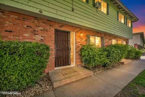 446 Smithridge Dr, Reno, NV 89502