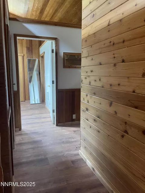 Entry Way - 993 E Side Ave, Jarbidge, NV 89826 photo 1 of 3