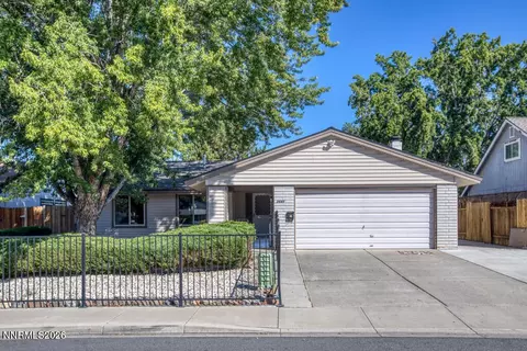 2645 Howard Dr, Sparks, NV 89434