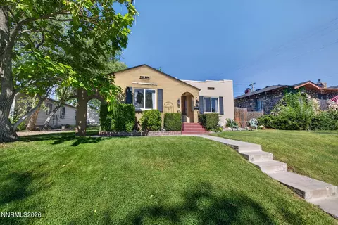 1207 Lander St, Reno, NV 89509