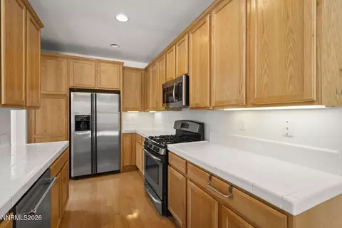 Kitchen - 471 Alysheba Ct, Reno, NV 89521 photo 2 of 3