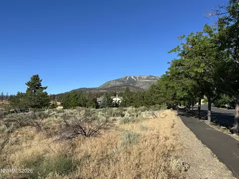 202 S Argyle Ct, Reno, NV 89511
