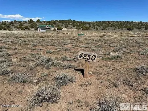 4250 Overland Rd, Reno, NV 89521 photo 2