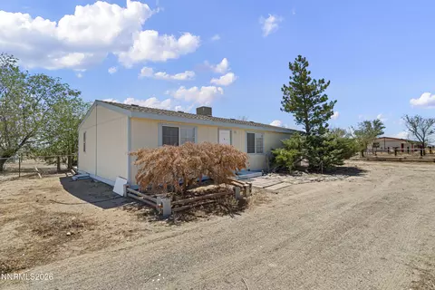 4210 Deodar St, Silver Springs, NV 89429