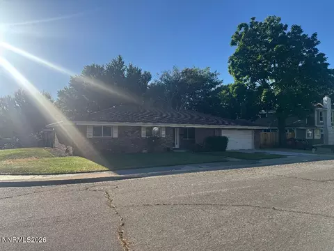 407 Bunker Hill Dr, Carson City, NV 89703