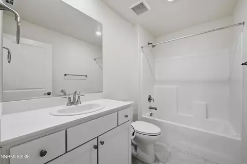 Bath - 804 Cascade Range Dr, Sparks, NV 89436 photo 2 of 2