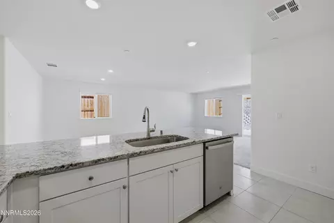 Kitchen - 804 Cascade Range Dr, Sparks, NV 89436 photo 3 of 3