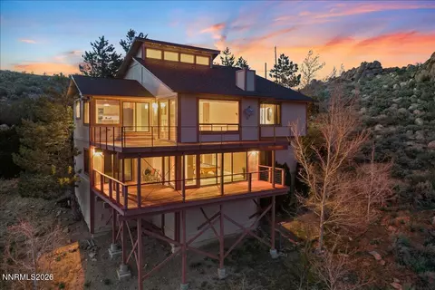 580 Duck Hill Rd, Washoe Valley, NV 89704