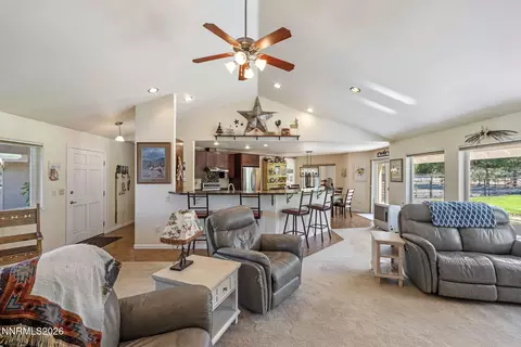 Living - 285 Kitts Way, Reno, NV 89521 photo 1 of 3