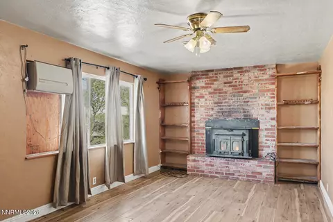 Living - 4550 Depp Rd, Fallon, NV 89406 photo 1 of 2