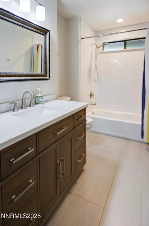 Bath - 5840 Rivers Edge Dr, Fallon, NV 89406 photo 1 of 4