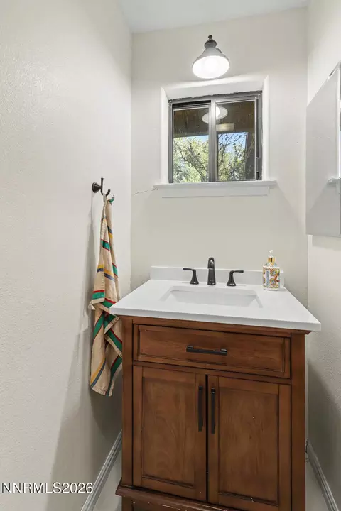 Bath - 5840 Rivers Edge Dr, Fallon, NV 89406 photo 2 of 4