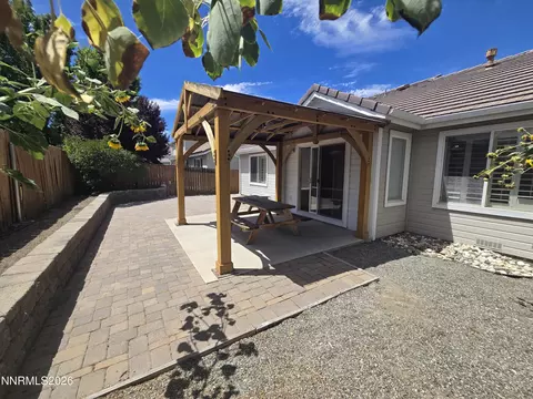 Exterior - 9676 Northrup Dr, Reno, NV 89521 photo 5 of 9