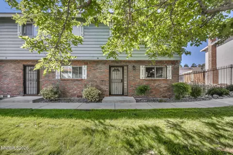 541 Smithridge Park, Reno, NV 89502