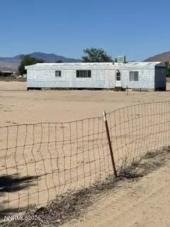 2405 E Antelope St, Silver Springs, NV 89429