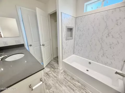 Bath - 528 Wildes St, Fallon, NV 89406 photo 3 of 3
