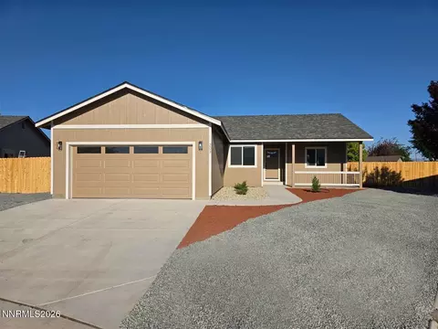 202 Pinion Pine Ct, Yerington, NV 89447