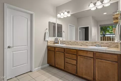 Bath - 6772 Centaurus Dr, Sparks, NV 89436 photo 1 of 3