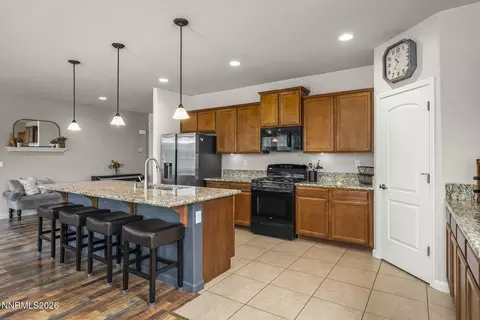 Kitchen - 6772 Centaurus Dr, Sparks, NV 89436 photo 2 of 2