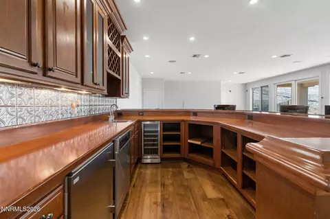 Kitchen - 1180 Paddock Ln, Reno, NV 89521 photo 5 of 5