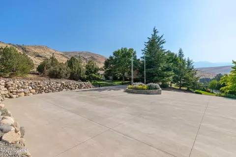 Exterior - 1180 Paddock Ln, Reno, NV 89521 photo 29 of 34