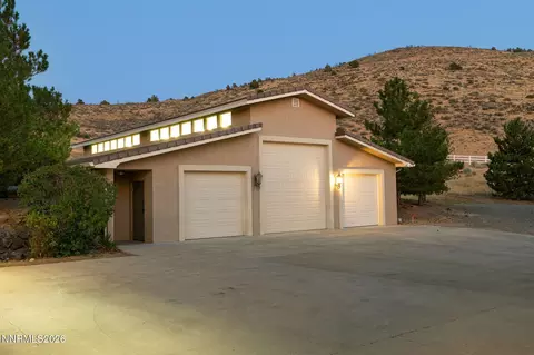 Exterior - 1180 Paddock Ln, Reno, NV 89521 photo 27 of 34