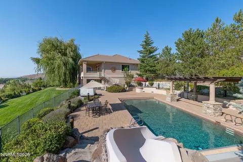 Exterior - 1180 Paddock Ln, Reno, NV 89521 photo 15 of 34