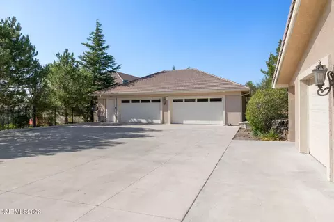 Exterior - 1180 Paddock Ln, Reno, NV 89521 photo 24 of 34
