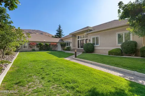 Exterior - 1180 Paddock Ln, Reno, NV 89521 photo 10 of 34