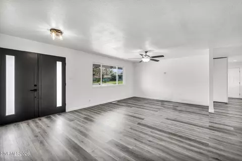 Living - 215 Ruby St, Fernley, NV 89408 photo 2 of 3